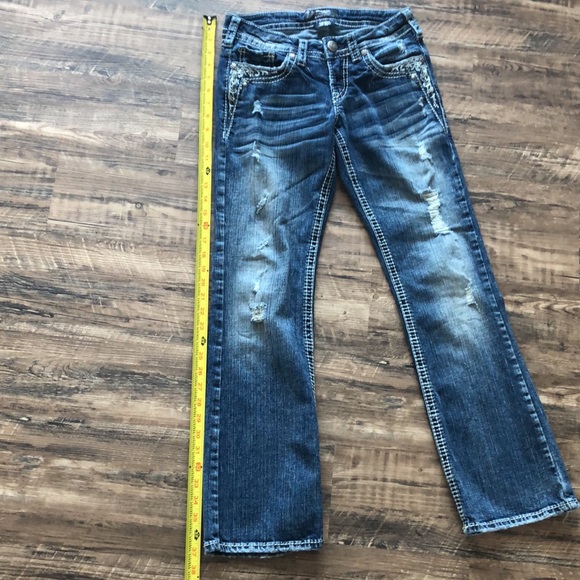 Silver Tuesday low bootcut 26/28” distressed jeans - Picture 7 of 16